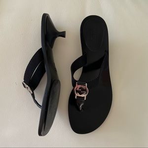 VINTAGE INTERLOCKING “G” GUCCI THONG SANDALS